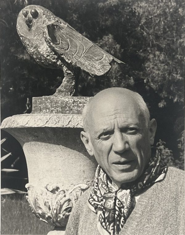 Portrait de Pablo Picasso et la chouette, 1946