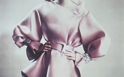 Karen Mulder pour Lanvin, Haute Couture saison printemps-été (Claude Montana), 1991.