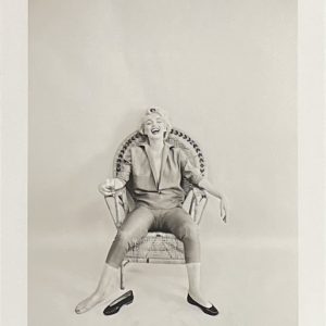 Marilyn Monroe, Wicker chair sitting, New York, Septembre 1954