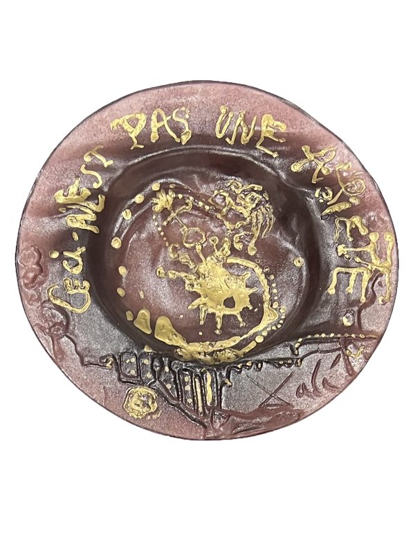 Ceci N'est Pas Une Assiette, circa 1970